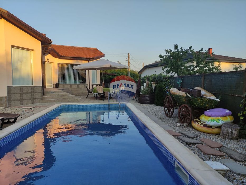 Продава се Къща в с. Гурково, Област Добрич - 150 кв.м за 1167 €/кв.м - Снимка #3