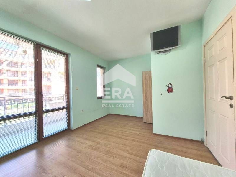 Продава се Двустаен апартамент в к.к. Слънчев бряг - 77 кв.м за 968 €/кв.м - Снимка #9