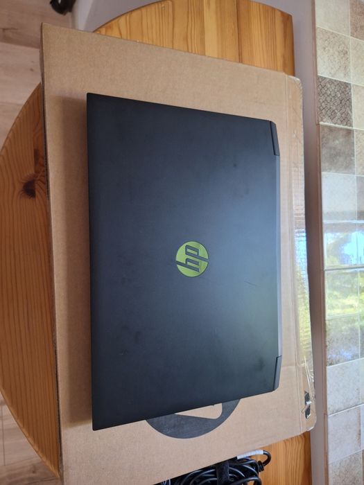 Hp pavilion (на части)