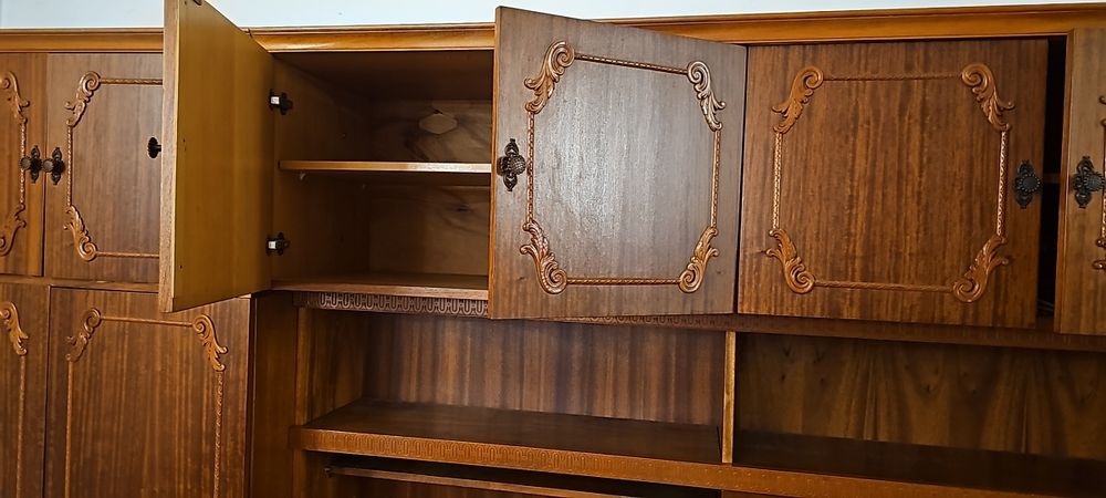 Стенку-горку, 367х210х48 см., б/у, продам.