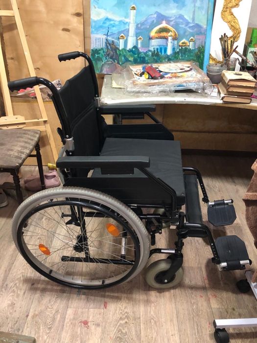 Инвалидная коляска