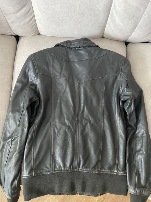 Кожаная куртка женская