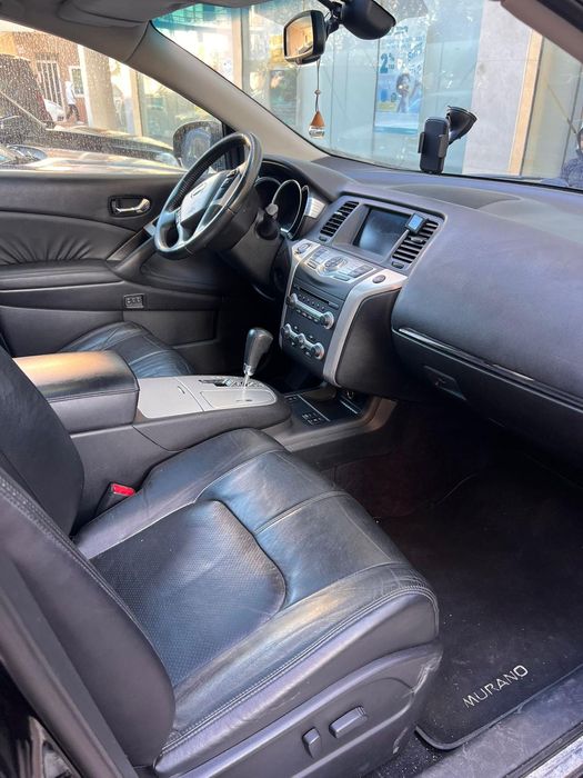 Vând Nissan murano