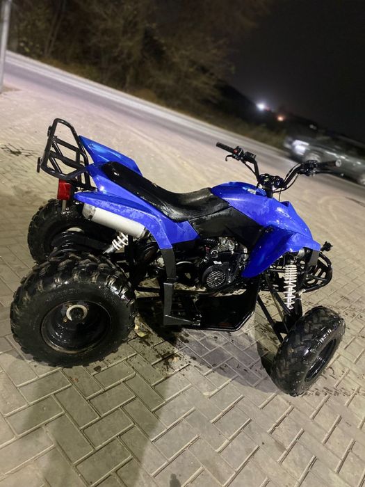 Продам квадроцикл 200куб