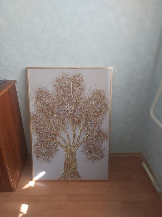 Продам картину новую