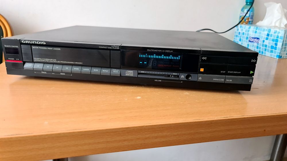 Cd player Grundig cd8400