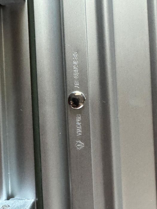 Geamantan Rimowa mâner din Piele Naturala