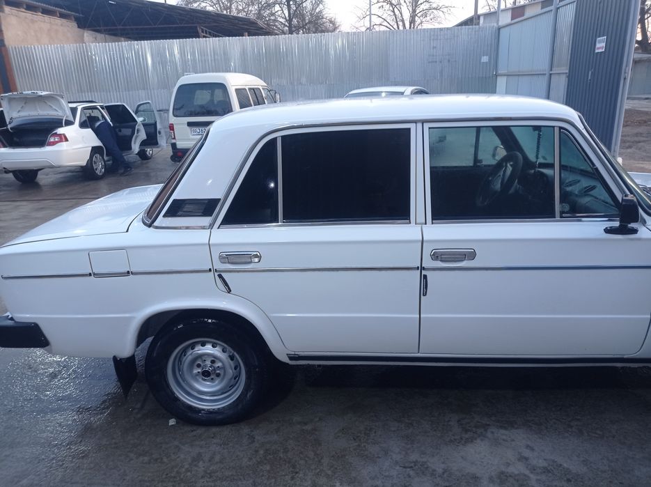 Vaz 2106 sotiladi