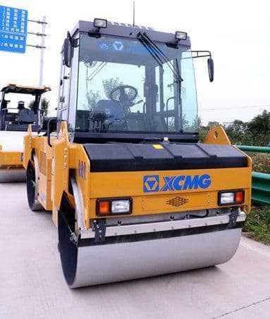 Каток двух вальцовый XCMG  XD103
10.000 kg