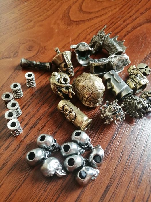 Украшения для темляка, брелков.