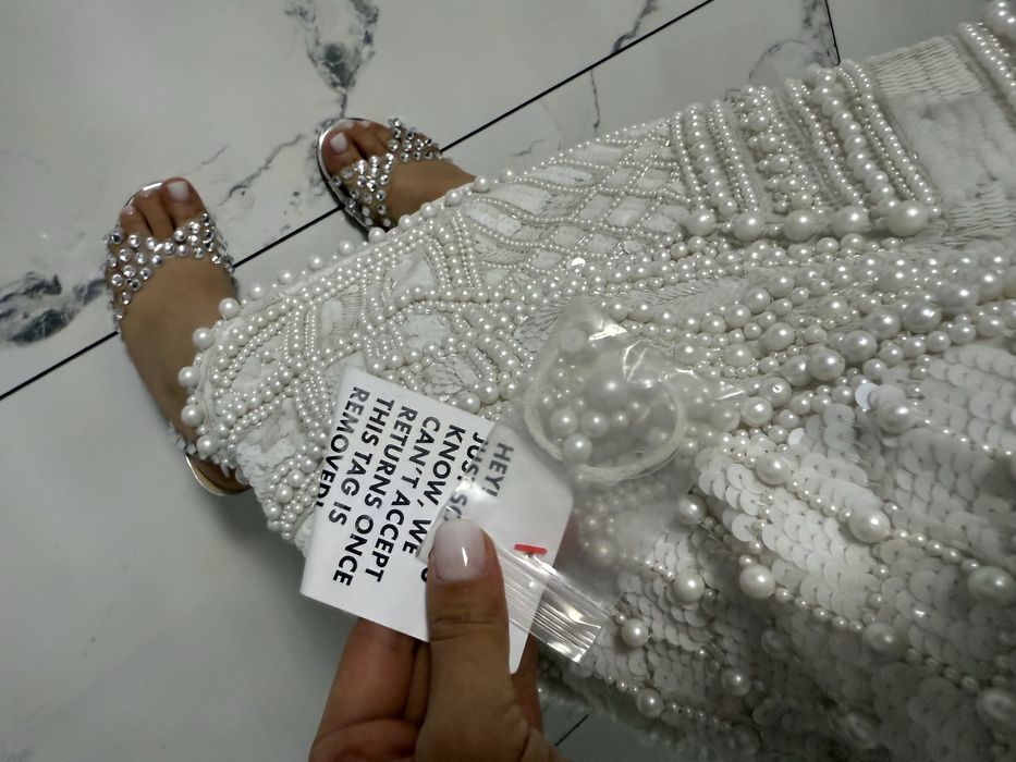 Rochie Asos alba midi cu perle