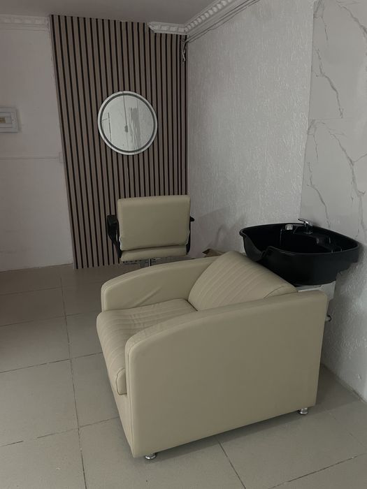 Продается мебель для салона красоты