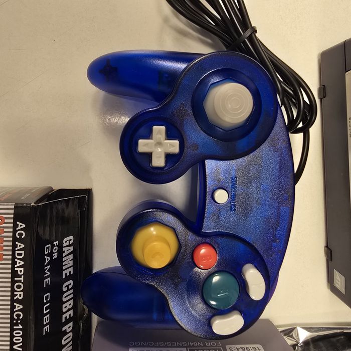 Consola Nintendo Gamecube modata cu jocuri toate accesoriile sunt noi