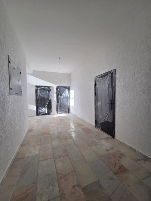 1-xonali karopka uy sotiladi