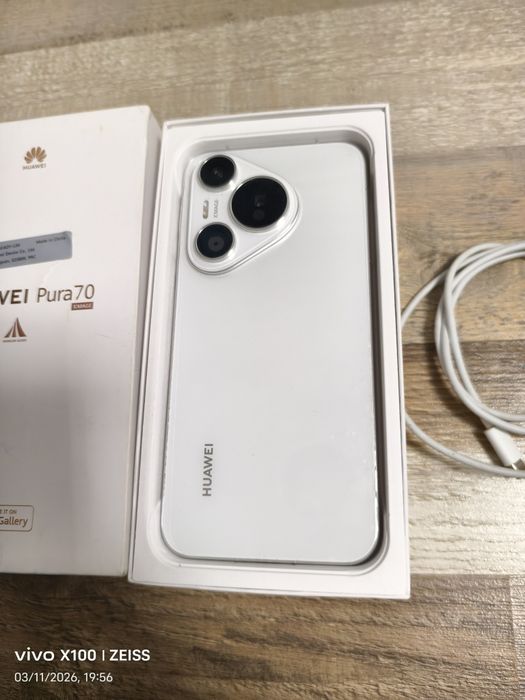 Huawei Pura 70 White 12 GB RAM 256 Gb