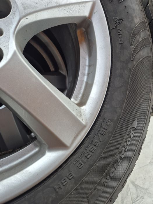 Vând jante+cauciucuri de Wv Tiguan 215/65/16 M+S imp Germania