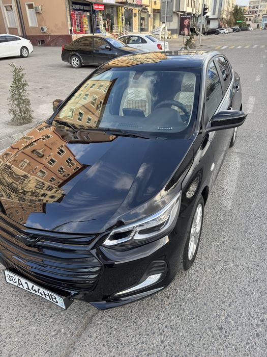 Chevrolet Onix Premier 2 Black