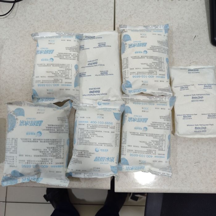 Muz ( Yax ) sotiladi