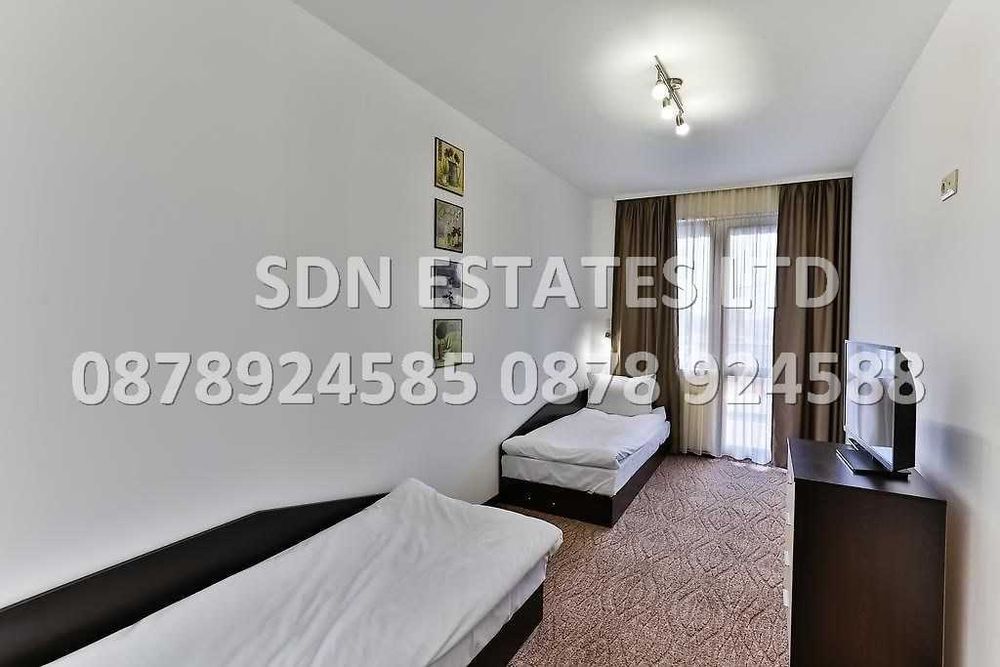 Продава разработен прекрасен хотел в сърцето на Розовата долина