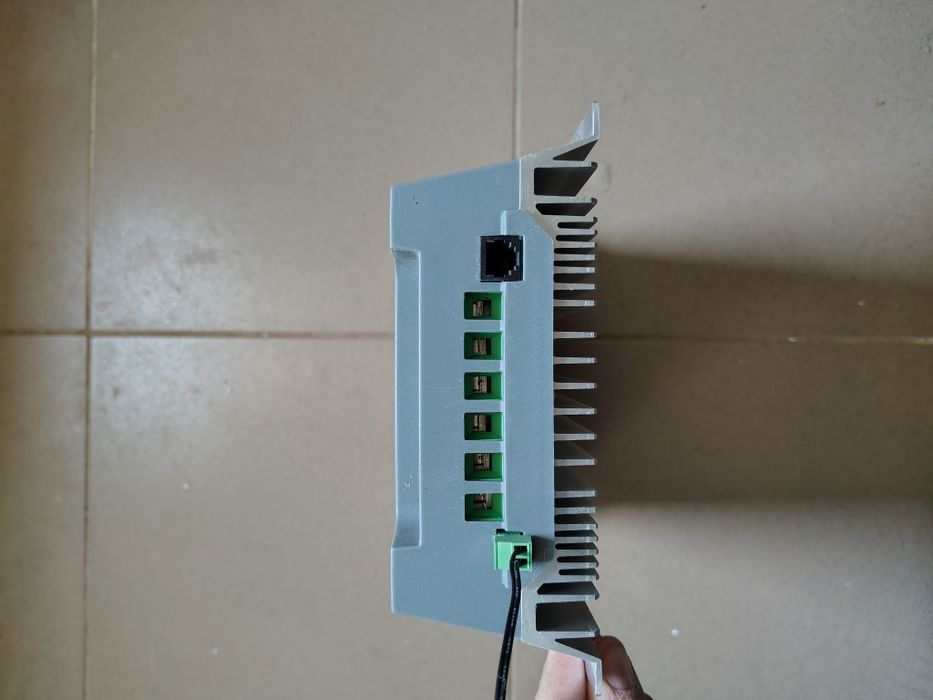 Controler încărcare solar
