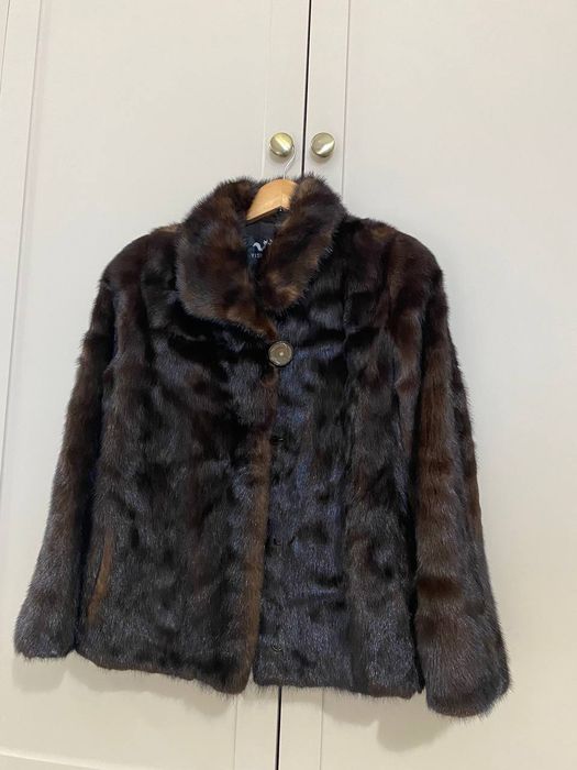 Продам Шубу автоледи