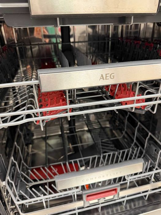 Съдомиална за вграждане Lift 13К - AEG FSK93800P