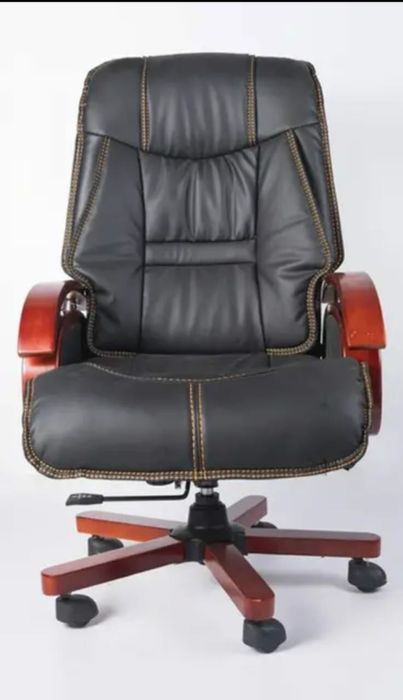 Кресло руководительный