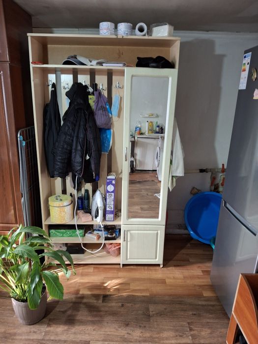 Продается прихожка