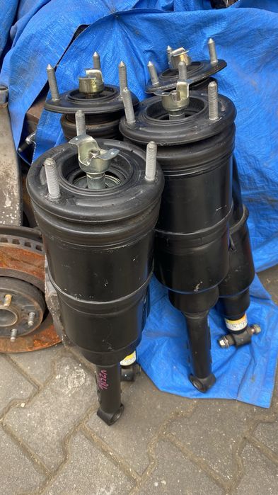 Пневма на Краун Мажеста