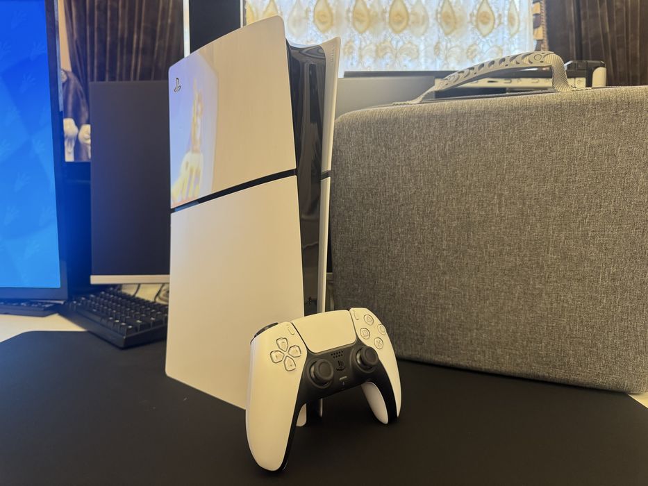 Playstatin 5 slim