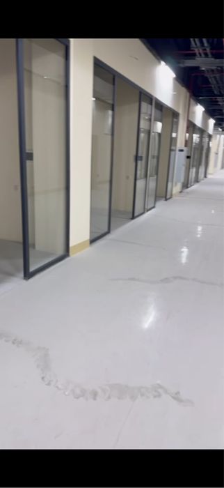 Ibn sino Savdo Markazi 2etaj J Blok 29 (18kv metr) Kadastr Bor