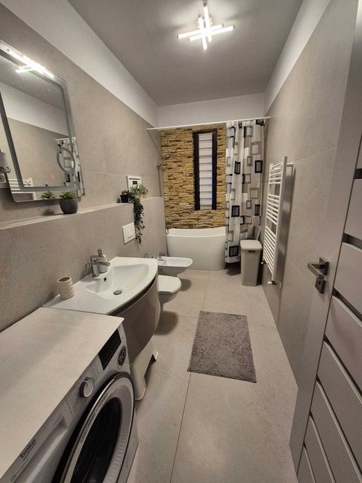 Casă înșiruită de inchiriat, 3 camere, 84m2 - Giroc, zona Planetelor