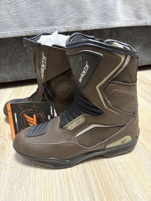 Ghete (cizme) moto Touring Unisex Seventy maro NOI!!