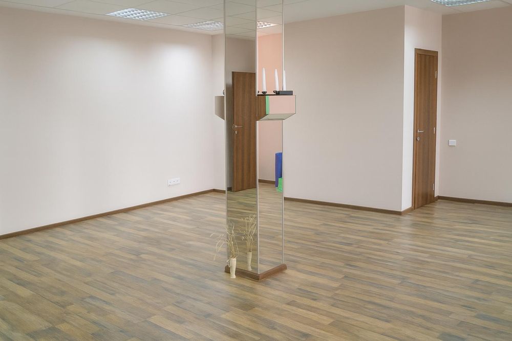 Дава се под наем Магазин в Пловдив, Център - 73 кв.м за 489.6 € - Снимка #2