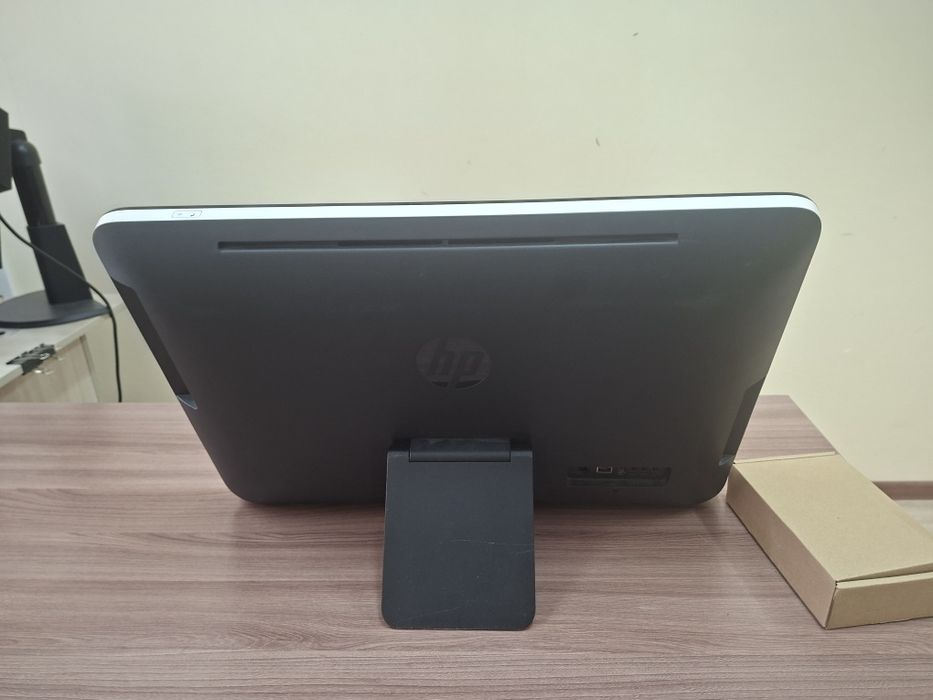 HP Моноблок сенсорный