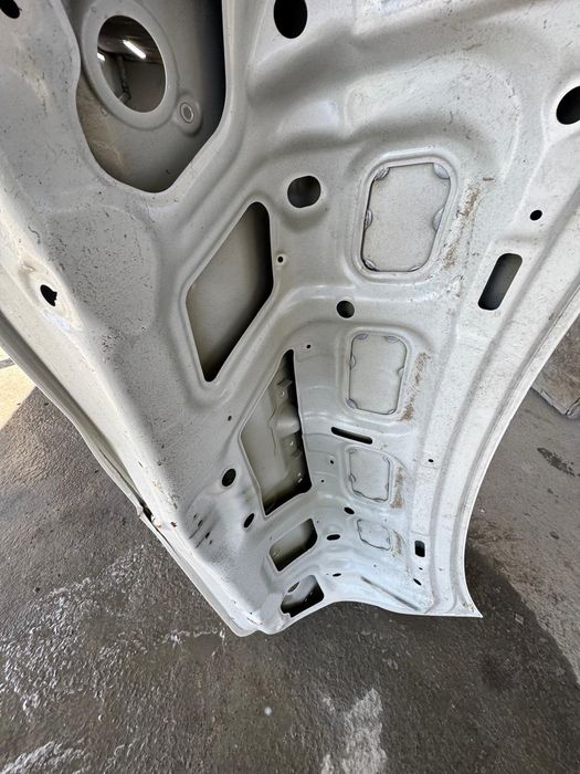 Капот машини хундай.соната 2022