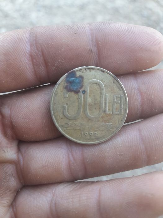 Vând moneda din anul 1992  Alexandru ion cuza