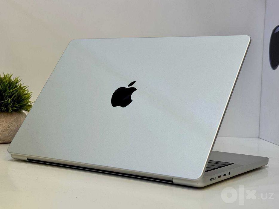 б/у MacBook Pro 14 m3 Pro/ 18 /512 Silver