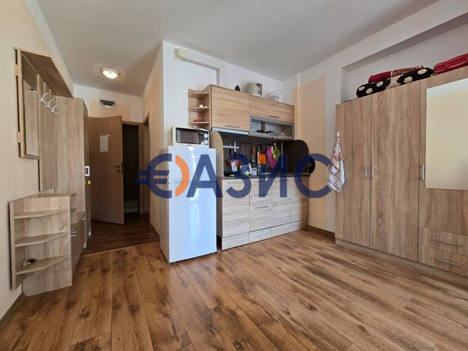 Продава се Едностаен апартамент в к.к. Слънчев бряг - 36 кв.м за 1375 €/кв.м - Снимка #4