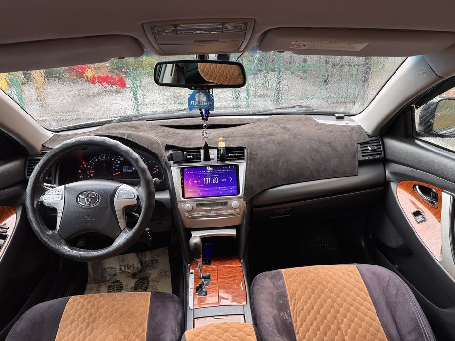 Продам toyota camry