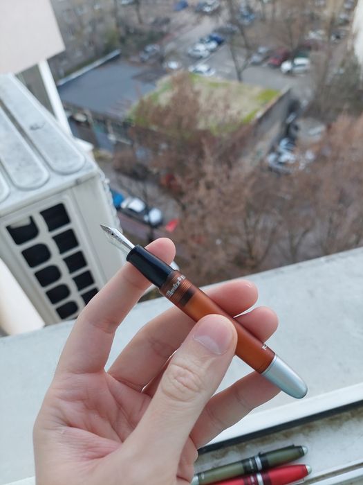 Stilouri retractabile Montex hide and seek