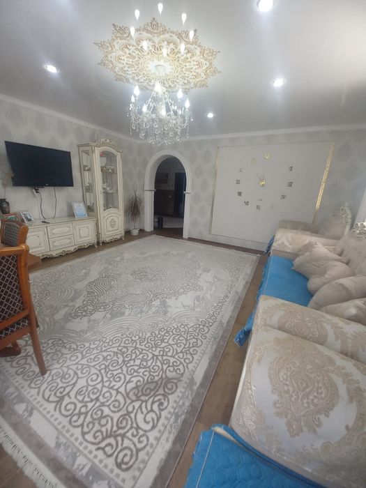 Продам большой добротный дом