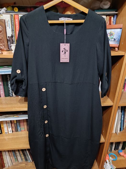 Платье черное,рукав три четверти