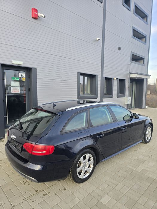Audi A4 B8 S-Line 2.0 TDI Automat/Euro5/Navi/Bi-Xenon