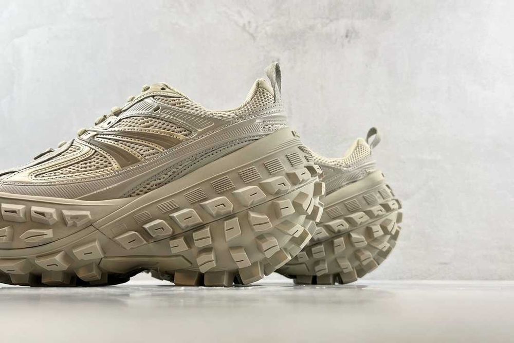 Adidasi Balenciaga Defender Calitate Premium