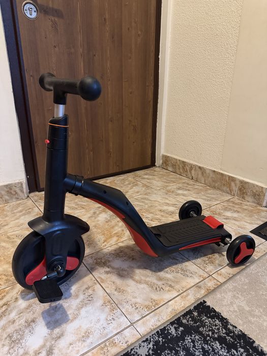Trotineta Axel, 3 in 1, Negru/Rosu, transformabila in tricicleta si balance bike