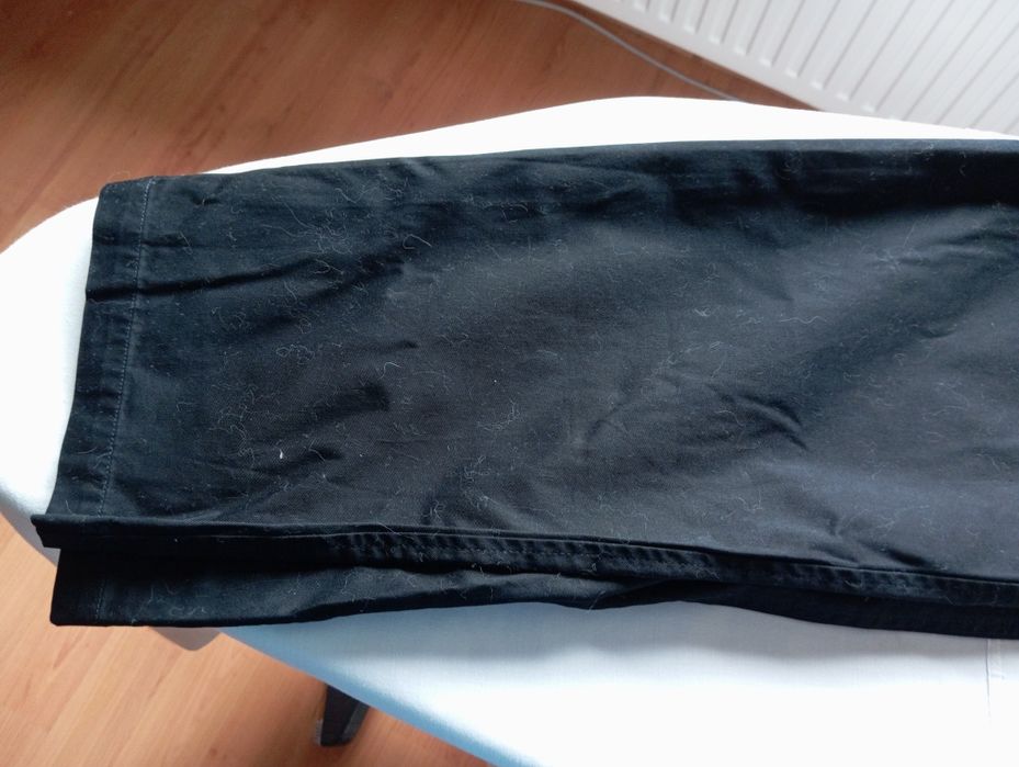 Pantaloni noi bărbați Esprit măsura 34 (46 EU)