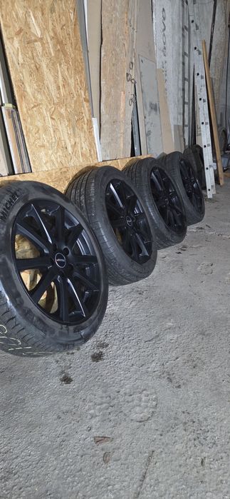 ALUTEC Джанти със летни гуми 215/55/18 7,5J ET42 5x112 ЦО 70>56,6