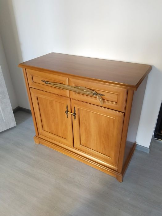 Диван кровать и тумба