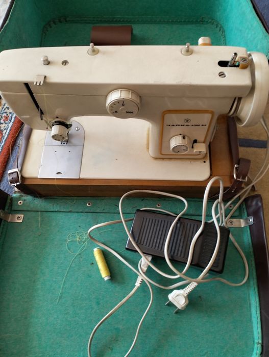 Швейная машинка чайка